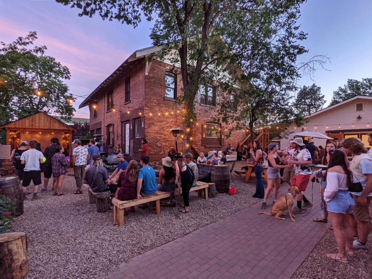 Bunk & Brew Historic Lucas House - Hostel 벤드 외부 사진